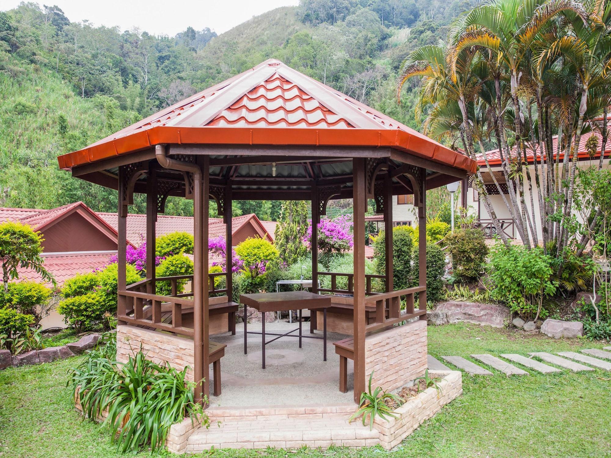 Super Oyo 89300 Zen Garden Resort Kundasang Luaran gambar