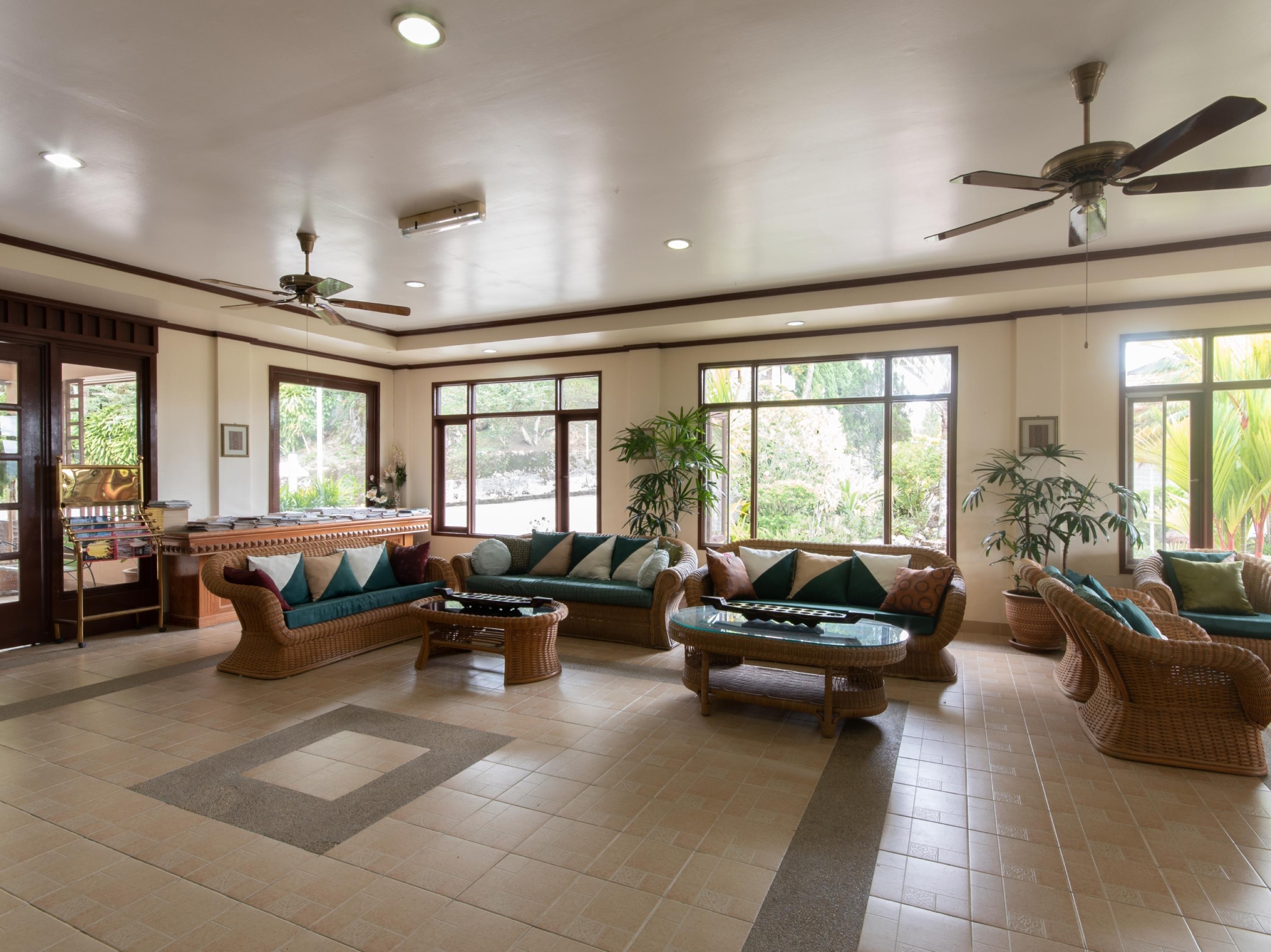 Super Oyo 89300 Zen Garden Resort Kundasang Luaran gambar